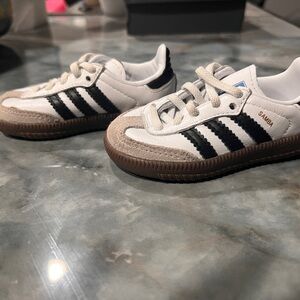 Adidas Samba Kids Shoes in White and Black